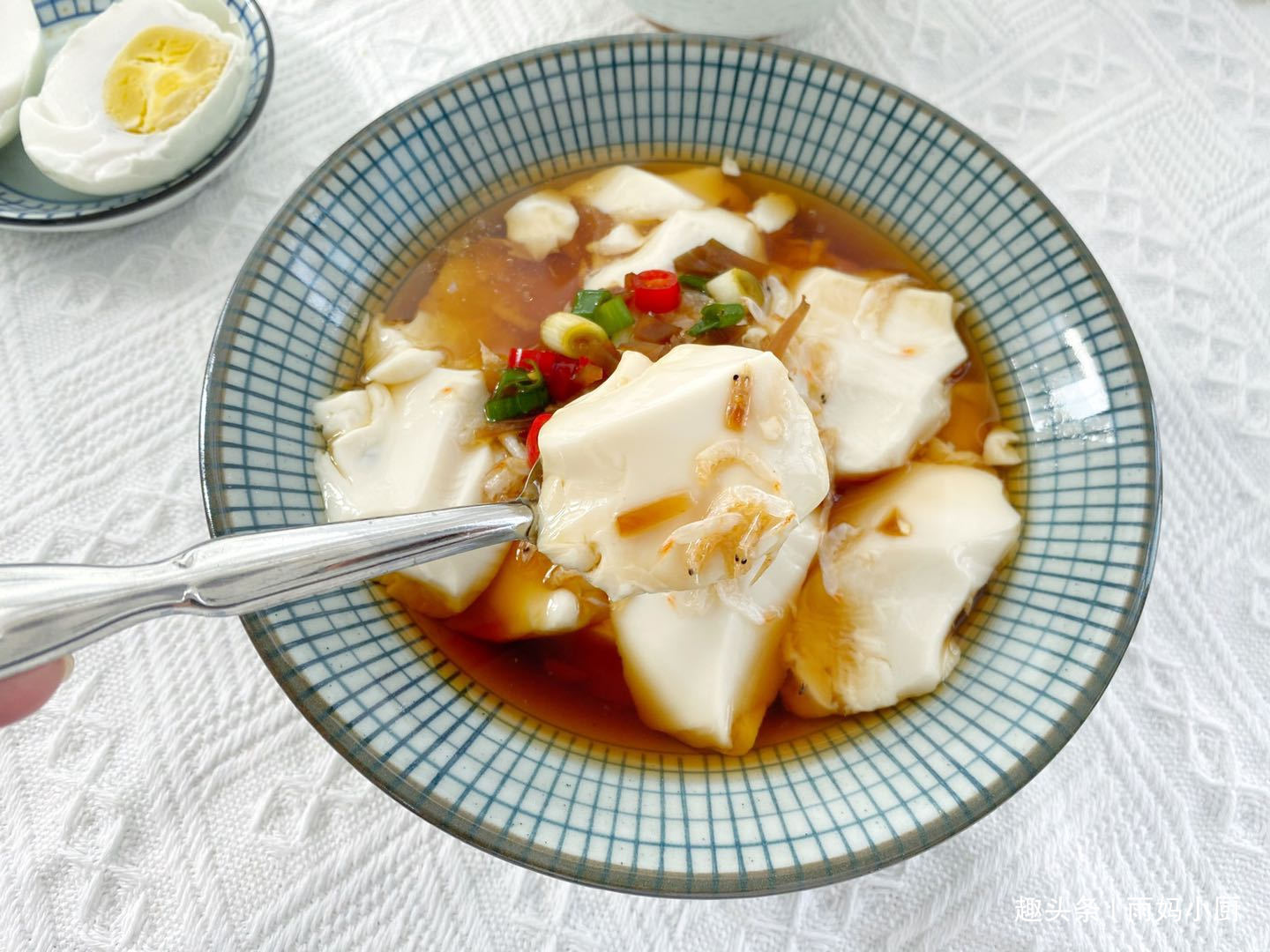 想吃豆花在家做，做法简单又卫生，半小时做一锅，成本不足两块钱