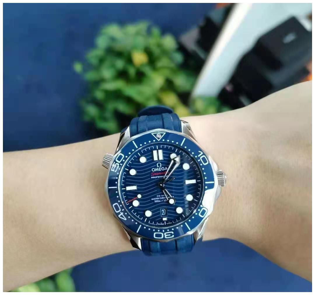 表友们公认性价比最高的三款潜水表，你选对了吗