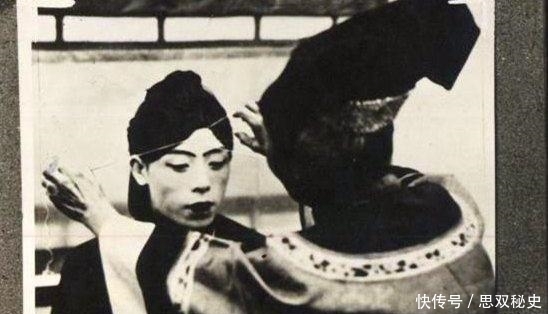 街头|晚清罕见老照片：男子街头修剪头发，最后一张溥仪被赶出皇宫！