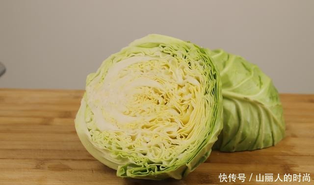 包菜|炒包菜时,很多人忽略了这一步,难怪出锅不香不脆不入味
