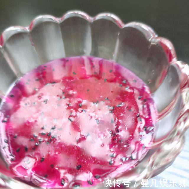 火龙果冻|火龙果冻西米撞奶,冰冰凉凉,健康甜品