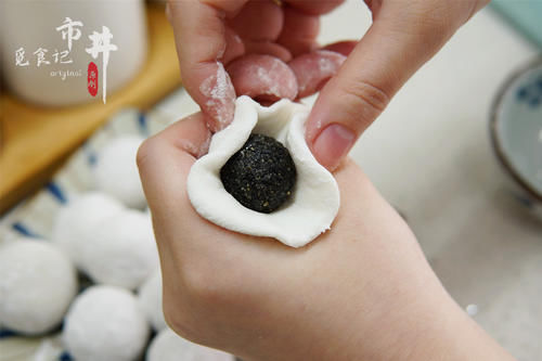 元宵节包汤圆，记住“1揉1炒1团圆”，少糖少油，不怕吃胖了