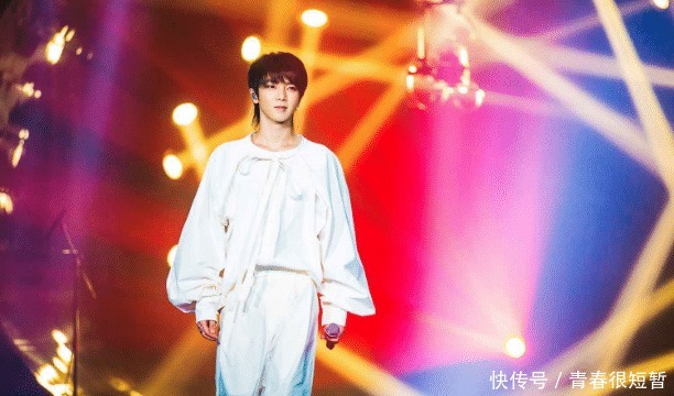 尴尬|天后被当场教唱歌,场面一度尴尬,张学友当年说的真没错