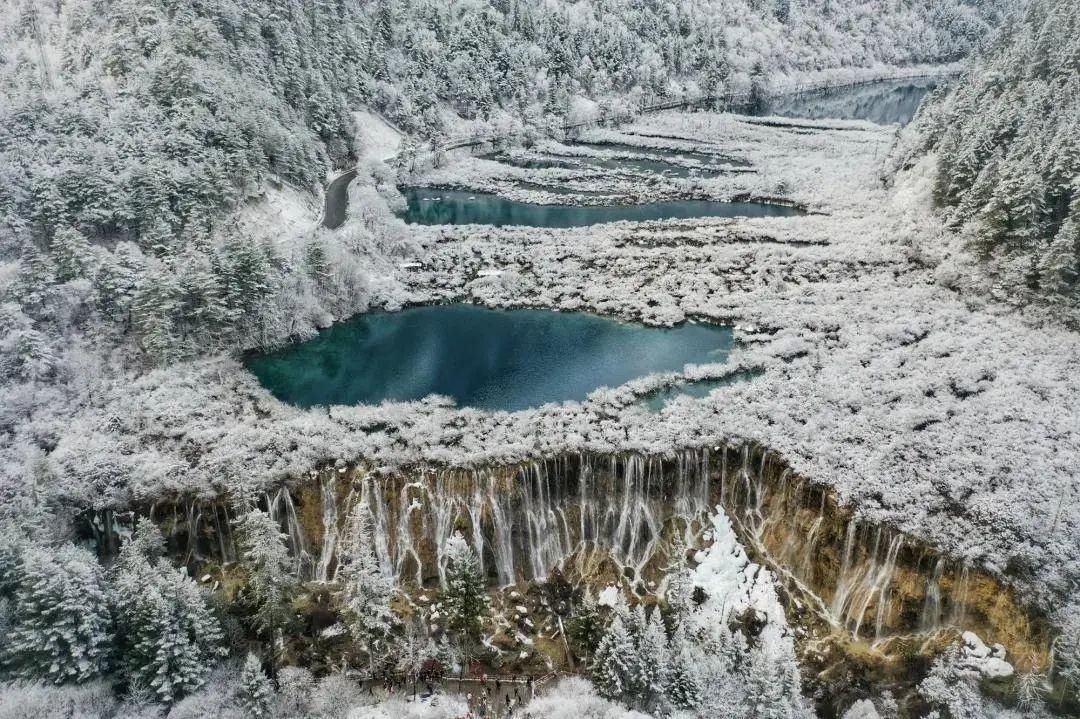 一场春雪 万种风情~九寨沟等你来“撩”！