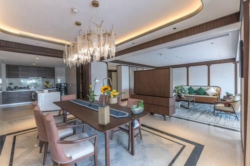 中年|三亚极奢华客房：面积1600多平方米，每晚房费近8万元