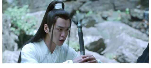 电视剧版!《雪中悍刀行》王重楼为何给徐凤年大黄庭?看似亏了,却也是自保