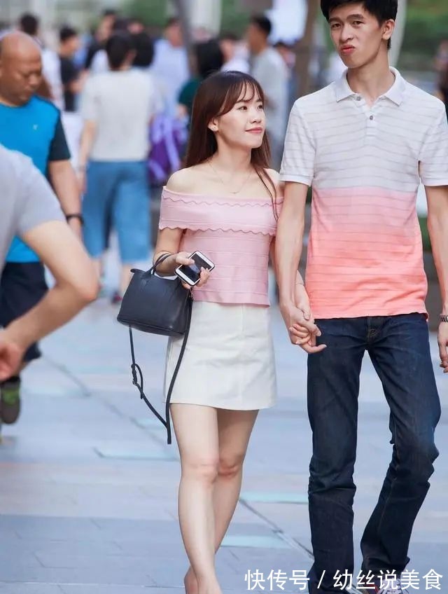 连衣裙 吊带连衣裙,黑色高跟鞋,紧身连衣裙,这些穿搭最显气质