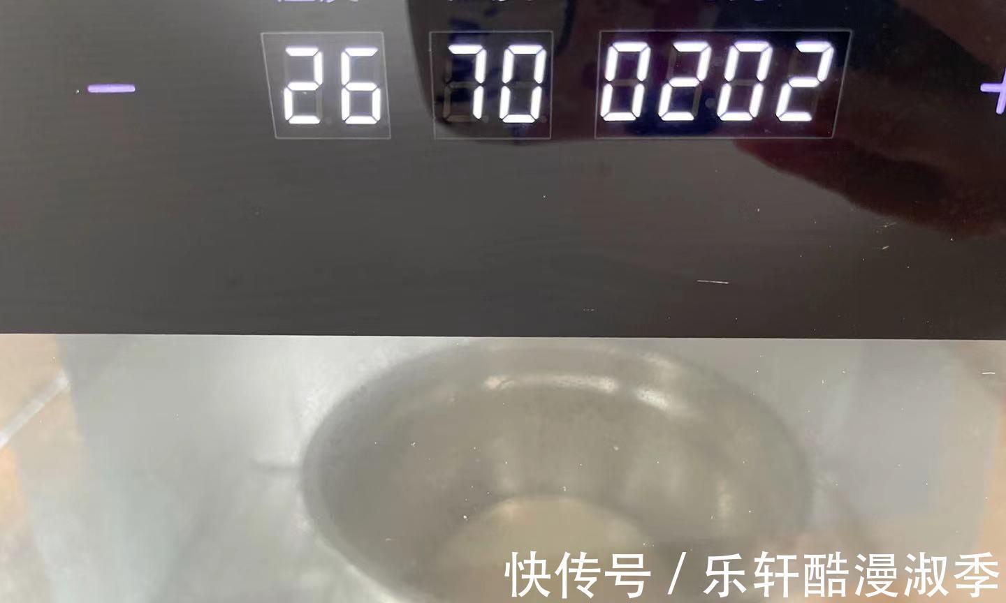 柔软|开学季早餐匆忙,学会这个主食,做1次吃3天,柔软细腻营养丰富