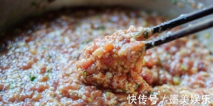 拌饺子馅,加生油还是熟油好?记住一句话,不管做什么馅的都好吃