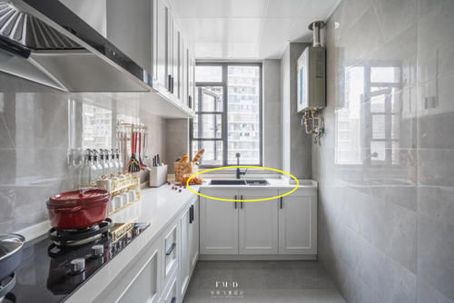 早知道我也在厨房装个L型水槽了，洗切炒实用性倍增，越用越顺心