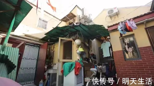 蜗居|40天整容级爆改11㎡小户型，破烂蜗居变花园别墅！一手烂牌打王炸