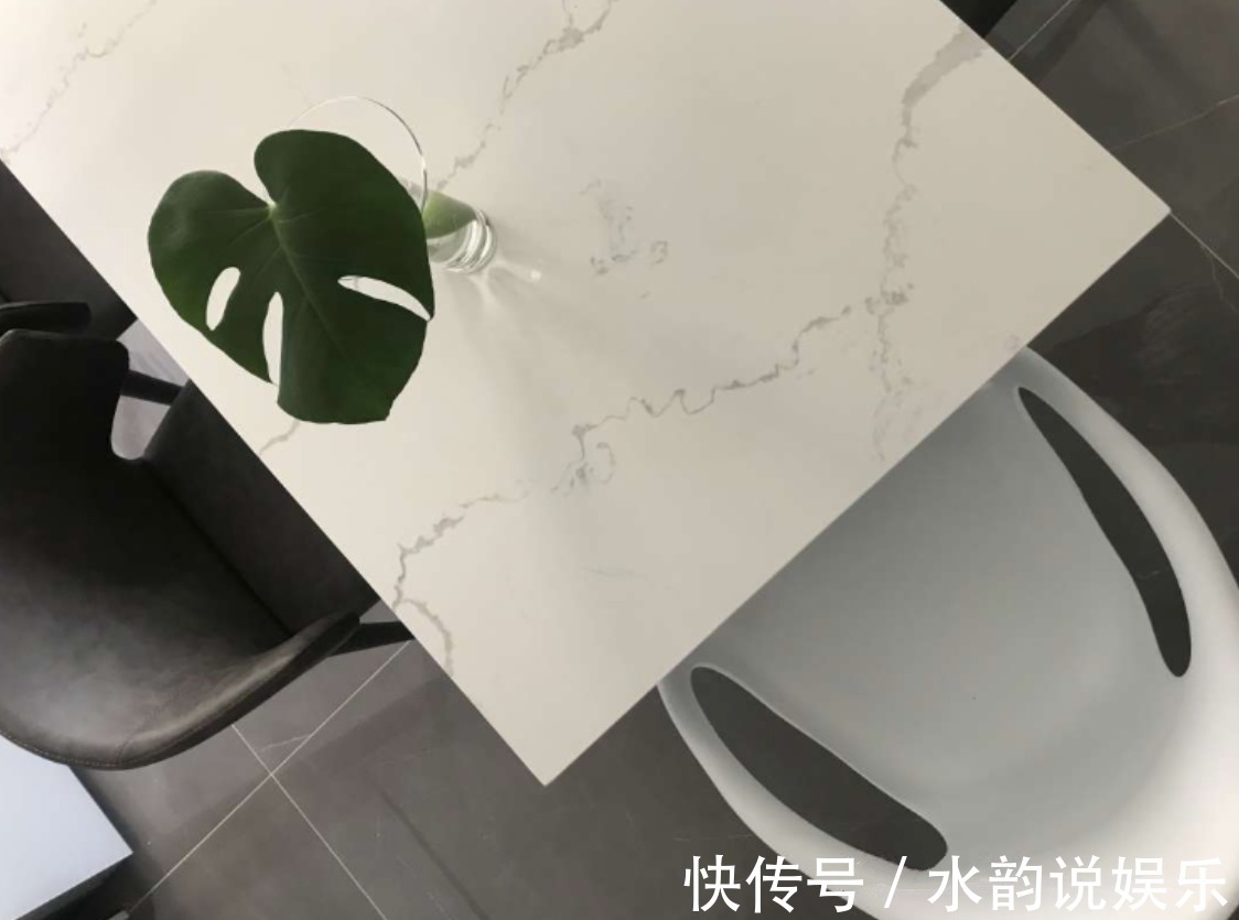 床头|传统装修不高级试一试极简风格设计,收纳藏而不露,场面大气