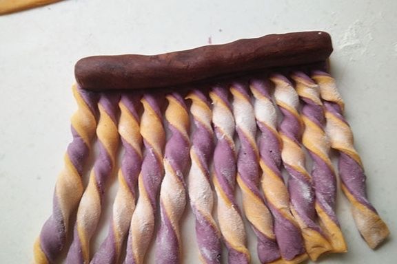 蒸包子|入秋蒸包子，别只会老一套，试试这做法，造型有趣还很暄软，好吃