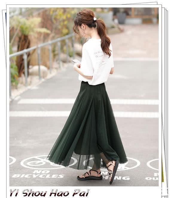 鞋子|夏季网纱裙的日系流行穿搭示范,看日本女人怎么给它配上衣和鞋子