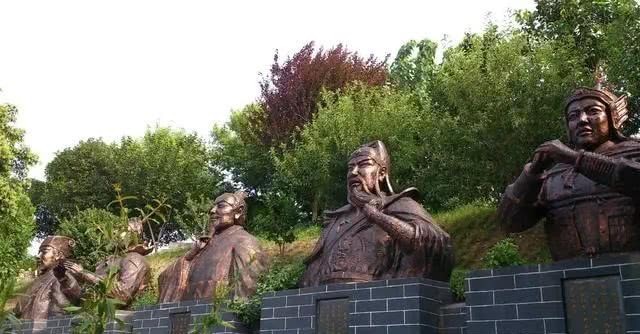 吴兴|正史中的关公战秦琼：唐朝狄仁杰讨伐西楚霸王项羽并拆了他的庙