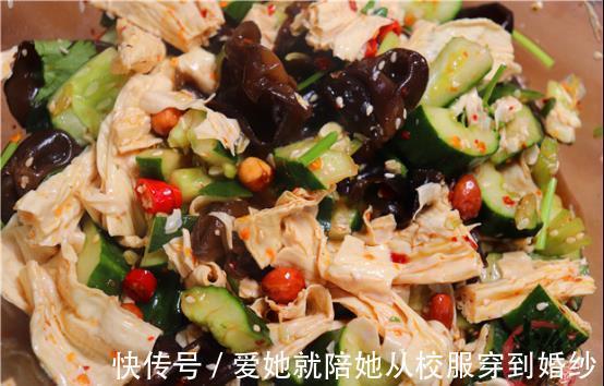 黄瓜|黄瓜最近火了,教你殿堂级别的做法,营养又开胃,实在是太好吃了