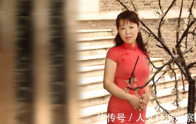 叶叶梧桐|又见江南 ——读王云燕《梧桐映双城》有感