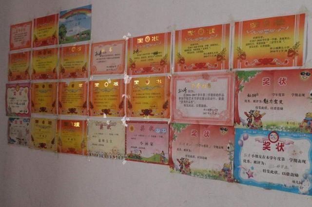 好胜心|4岁孩子带回奖状,宝妈在朋友圈炫耀,看清奖状内容立刻删除动态