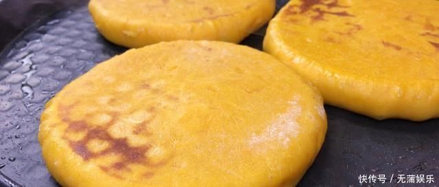 南瓜饼的新做法，好吃又健康，我一顿能吃好几个