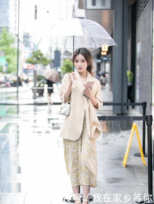 显瘦显白的穿搭归类总结来了，实穿效果一级棒，瘦身美白轻松搞定