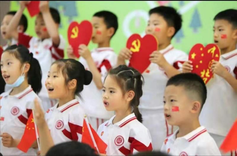 中国文化|北京学校学子唱红歌献礼建党百年
