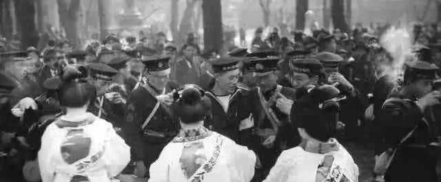 到底|二战时的日本女人到底有多坏?看完才知道,原子弹下真的无冤魂!