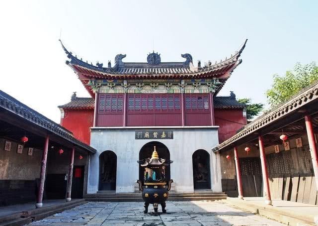 唯一|史上唯一和孔子齐名,去世后能让孔子亲笔题写碑文的人,到底是谁
