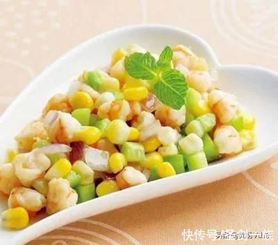 年夜饭菜谱，中国人过年必吃的24道如意菜，寓意阖家团圆美满