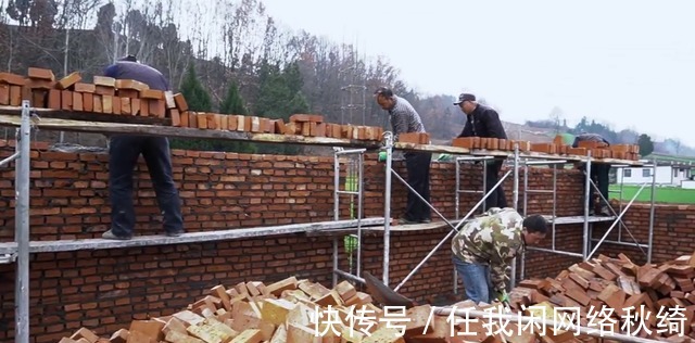 国家|过去盖房常用的红砖,为什么国家要禁用,来看它的危害就明白了