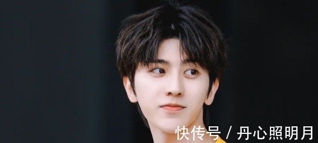 瞬間|蔡徐坤的接機名叫西紅柿,溫和與沸騰的瞬間,本想低調的!