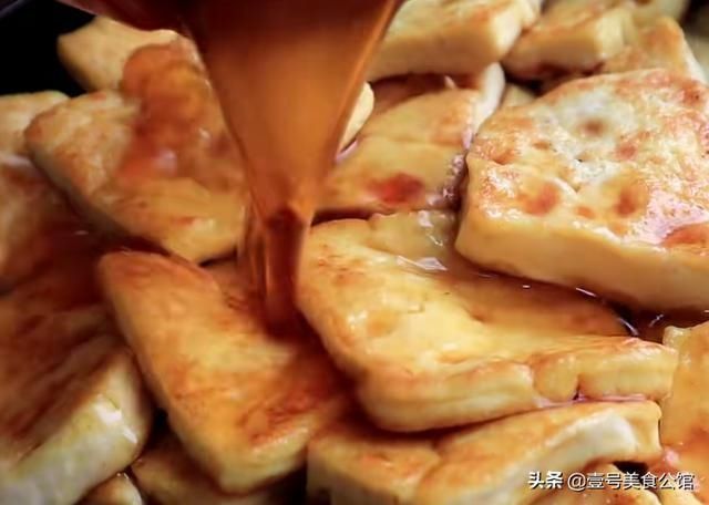 香菇|分享一款五花肉香菇豆腐煲,鲜嫩多汁,简单好吃,老少皆宜的美食