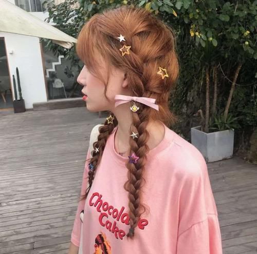 2020春季流行发型,提高颜值还减龄,再也不用“蓬头垢面”了