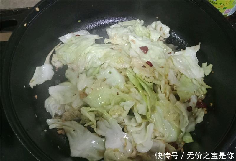 大肚腩|便秘最怕这菜,9毛一斤,隔三差五吃,排出宿便,大肚腩变小了