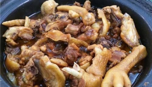 葱白|炖鸡别只知道加水，换这个炖，香味翻倍，鸡肉更嫩滑更入味