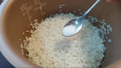 好吃|大饭店的米饭为什么蒸的那么好吃?小窍门偷偷告诉你