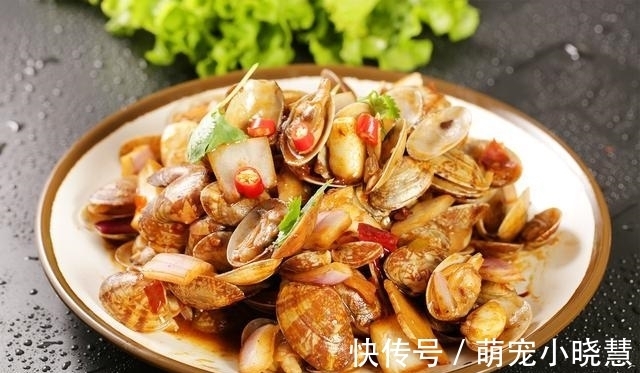 辣炒花甲|炒花甲,“最忌讳”放这味料,10人做9人错,难怪花甲不鲜腥味重