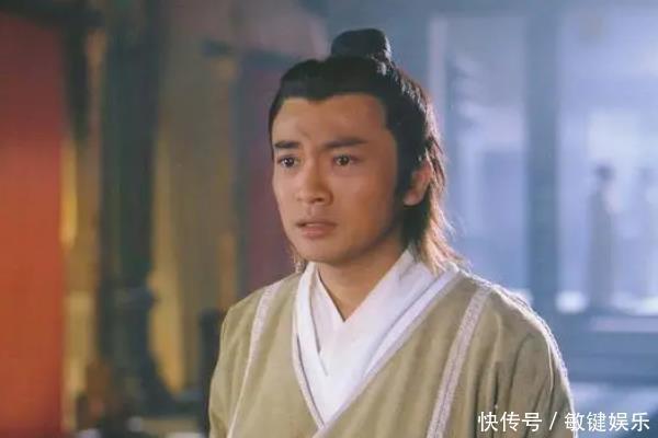 杨过@黄衫女唯独对张无忌那么温柔,不是她多情,你看看她父亲是谁