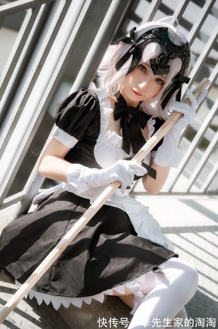 女仆|cos:女仆贞德漫展返图@花布