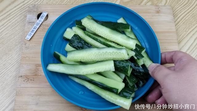 黄瓜|黄瓜这样炒才好吃，清脆爽口又解馋，一次3碗米饭都吃不够