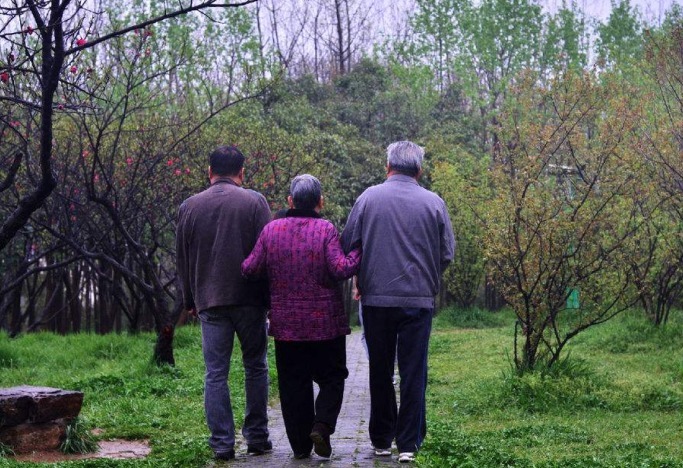 秘诀|“长寿秘诀”被发现,做好这件“小事”,比喝水、运动更重要!