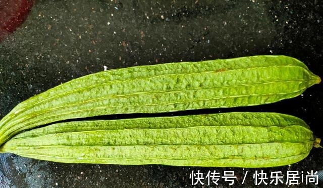 秋天，我家孩子就馋这道菜，食材百搭味道鲜美，营养好吃又下饭！