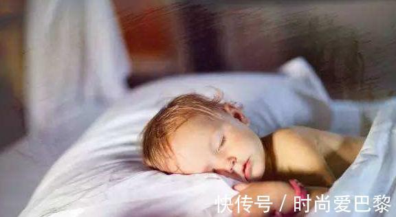 李玫瑾|李玫瑾:孩子睡觉时有这3个举动,暗示大脑发育快,智商会更高