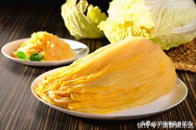 不管腌什么酸菜,牢记这3点,酸菜不烂不发霉,而且又酸又脆又香