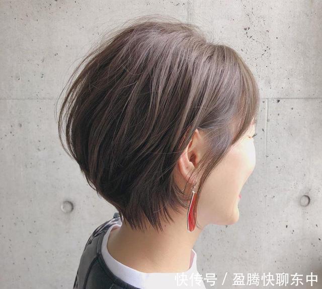 头发|有这3个特征的女性,剪短发就对了,让你美到颜值翻倍