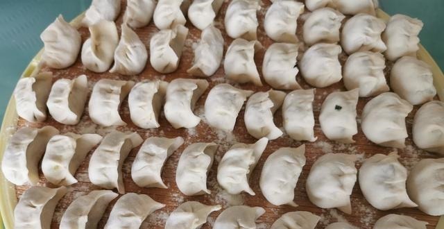 补钙|入秋后,少吃冬瓜多吃它,包饺子吃太香了,补钙增强体质!