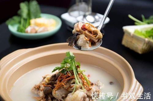 体内尿酸|尿酸偏高的人，饮食上坚持3原则，体内尿酸悄悄降，不妨学一学