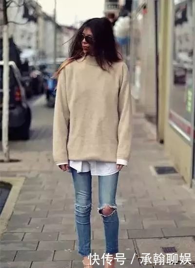 今年最火的高领毛衣，这样穿才够美！