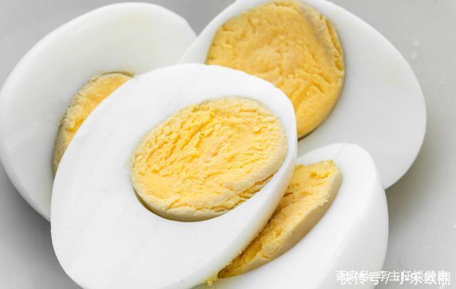 血脂高的人,出现4个迹象,或是被脑梗“盯”上,希望你一个不占