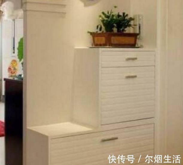 鞋台|一旦工人在鞋柜旁装这个东西,你验收都不用看了,直接付工钱就行