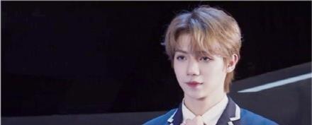 何屹繁 选手都觉得可怜《青3》学员或将出道,那已经落后INTO1好多的他们